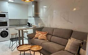 Moderno Apartamento Cerca Al Mar