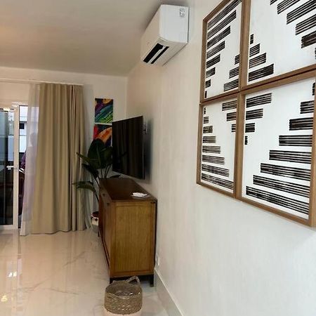 Moderno Apartamento Cerca Al Mar Tías Esterno foto