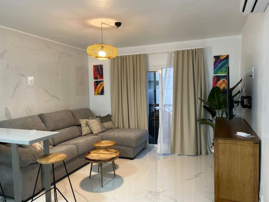 Moderno Apartamento Cerca Al Mar Tías Esterno foto